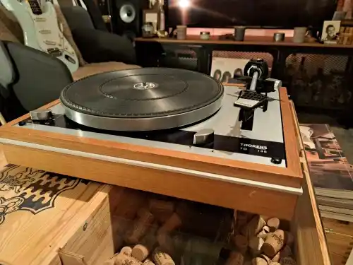 Thorens TD-145